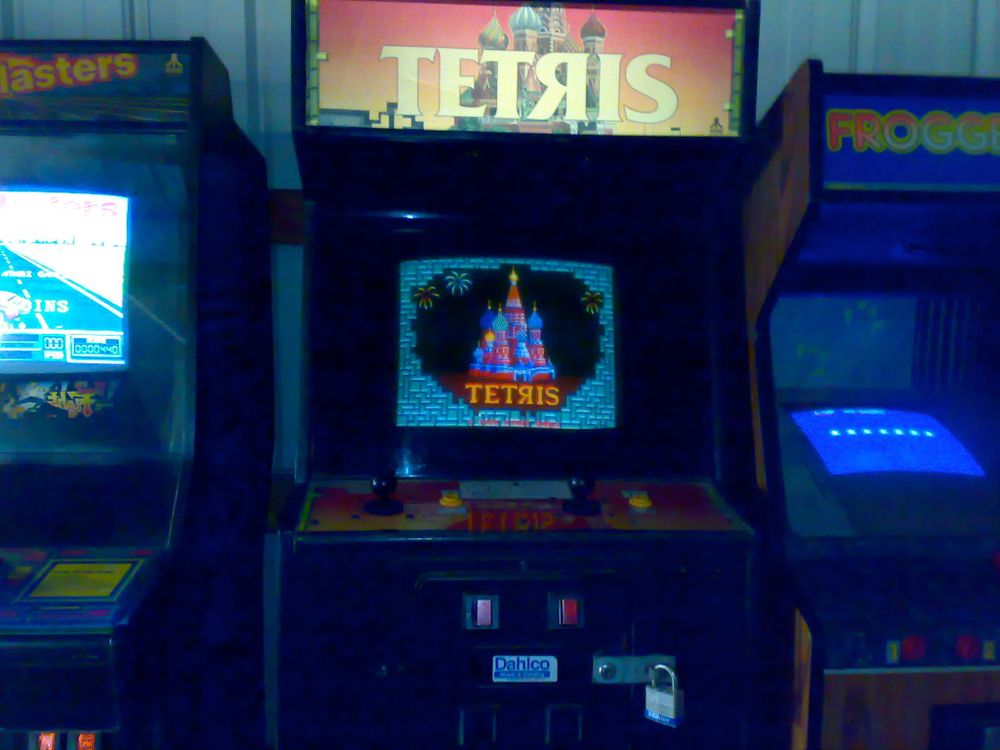 Tetris_Arcade_Machine.jpg