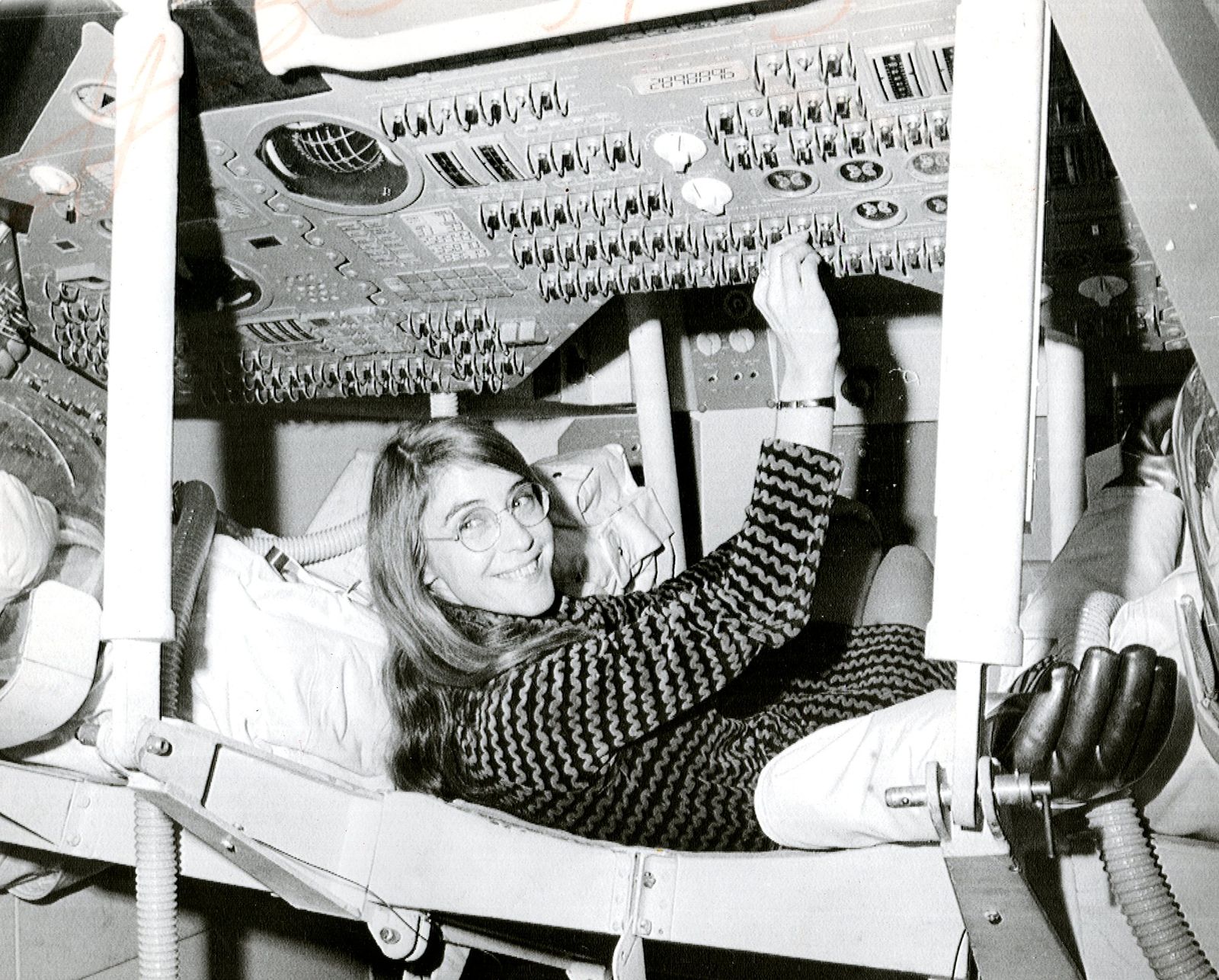 Margaret Hamilton, a Pioneering Software Engineer Who Made the First Human Moon Landing Possible, Dies at 90