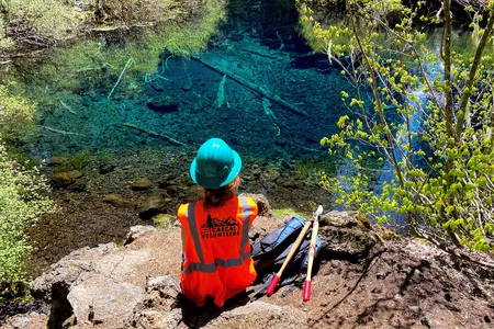 Participants in First Nature Tours help mitigate damages from wildfires in Central Oregon.