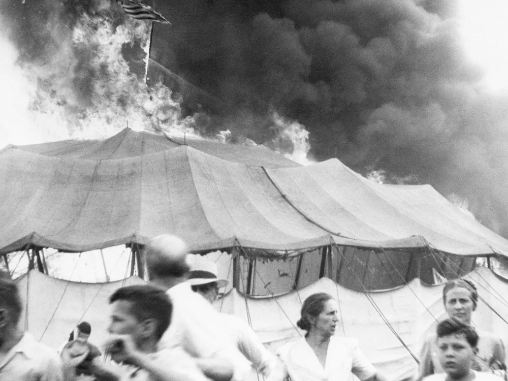 A news photo of the July 6, 1944, Hartford circus fire