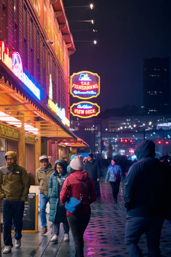 Rainy Seattle Waterfront thumbnail