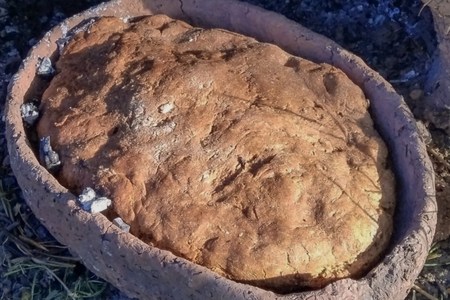 Researchers made replicas of Neolithic clay trays and baked their own focaccia bread.