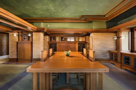 The dining room of Martin House