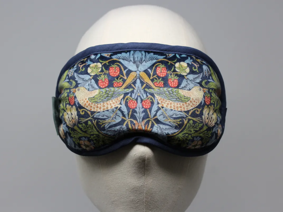 Eye mask