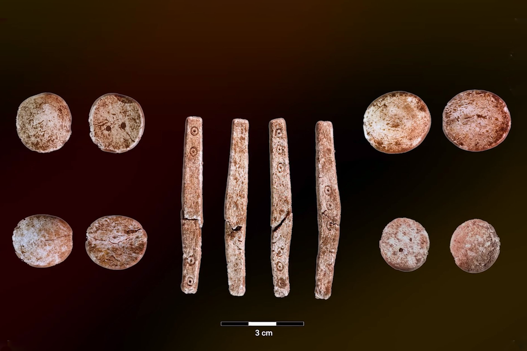 Roman board game