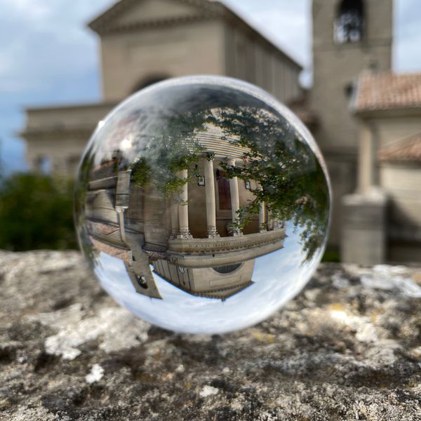 San Marino in a bubble! - Basilica del Santo thumbnail