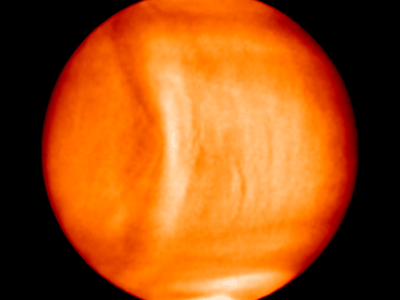 The bow-shaped wave on Venus