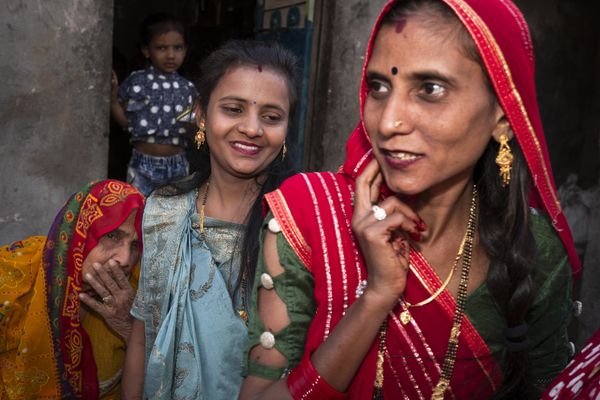 Wedding guests thumbnail