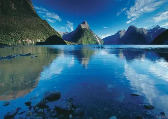New Zealand for Families: A Tailor-Made Journey description