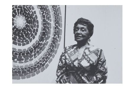 Photograph of Alma Thomas at Whitney Museum of American Art exhibition opening (detail), 1972 / unidentified photographer. Alma Thomas papers, circa 1894-2001. Archives of American Art, Smithsonian Institution.