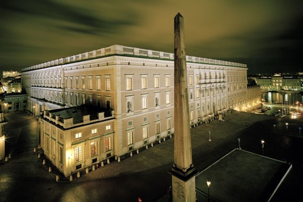 Sweden-palace-sept25.jpg