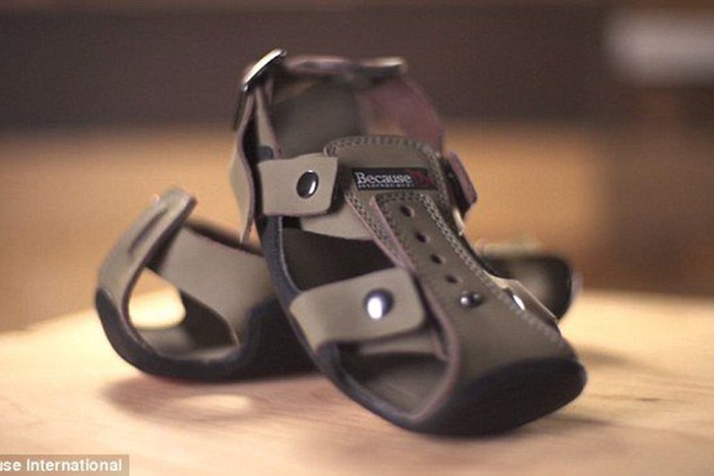 shoe-that-grows.jpg