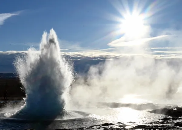 Geysir in Land of Ice and Fire thumbnail