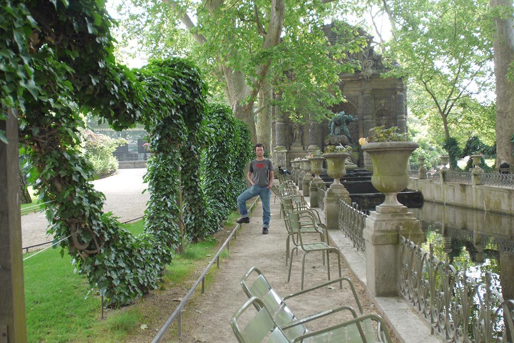 Luxembourg Gardens Beer Stash