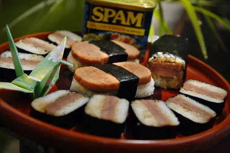 Spam musubi, a Japanese-American dish created in Hawaii, is made of Spam, rice and seaweed.