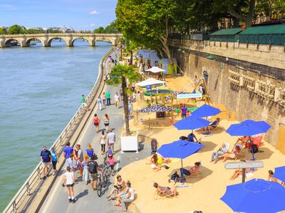 The beaches on the banks of the Seine are known as the "Paris Plage" or "Paris Beach" (this photo shows the beaches in 2013).