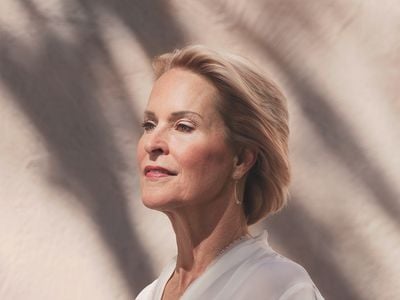 Frances Arnold by Katy Grannan. A commission of the National Portrait Gallery. Credit: “Frances Arnold” by Katy Grannan, pigment print, 2018.  National Portrait Gallery, Smithsonian Institution. © Katy Grannan. 