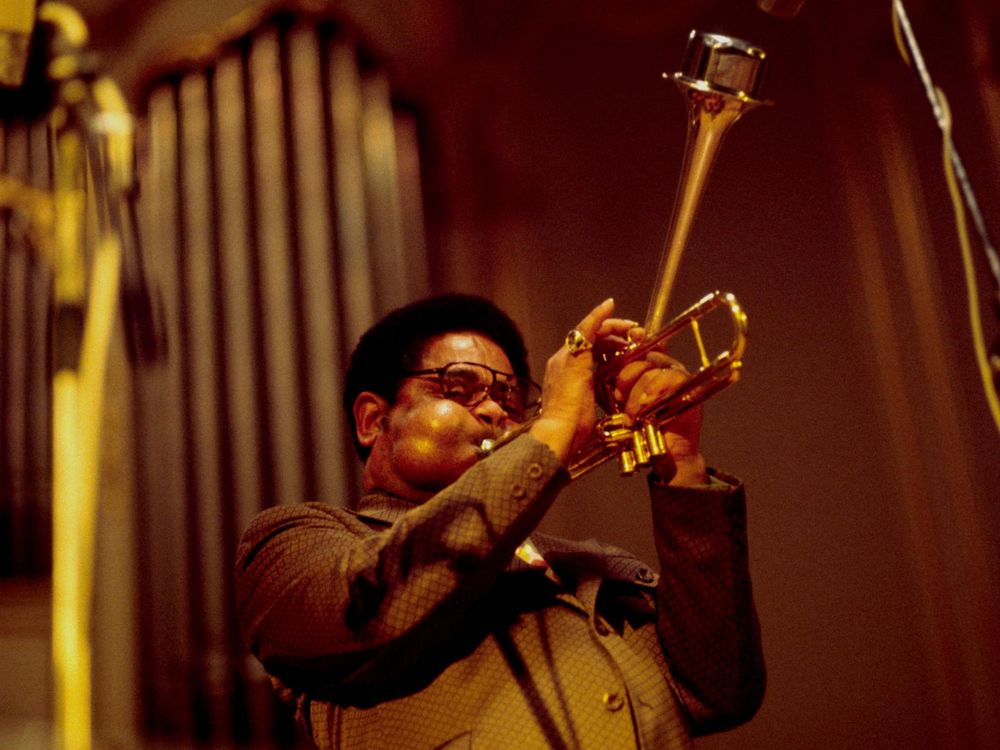 dizzy_gillespie_giants_of_jazz_1973_dia0006.jpg#s-1000,750