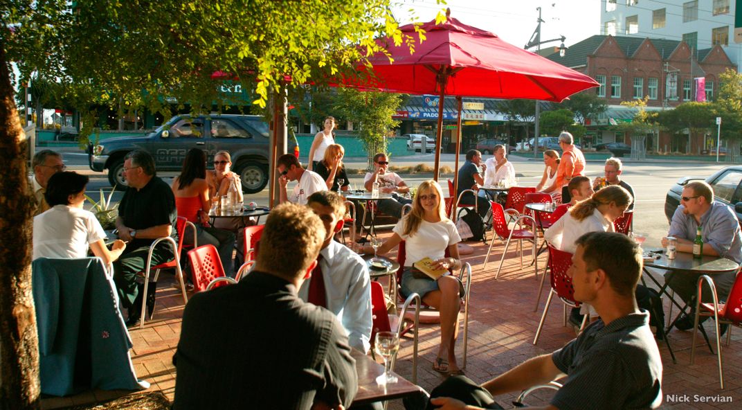 Tasting cafe in Wellington. Credit: Tourism New Zealand
