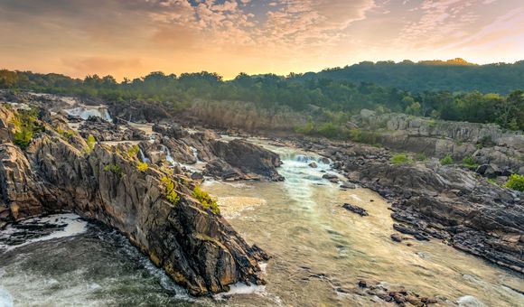 Smithsonian Associates will offer sunrise hiking tours through Great Falls National Park into Mather Gorge in July and August. (Dennis Govonni)