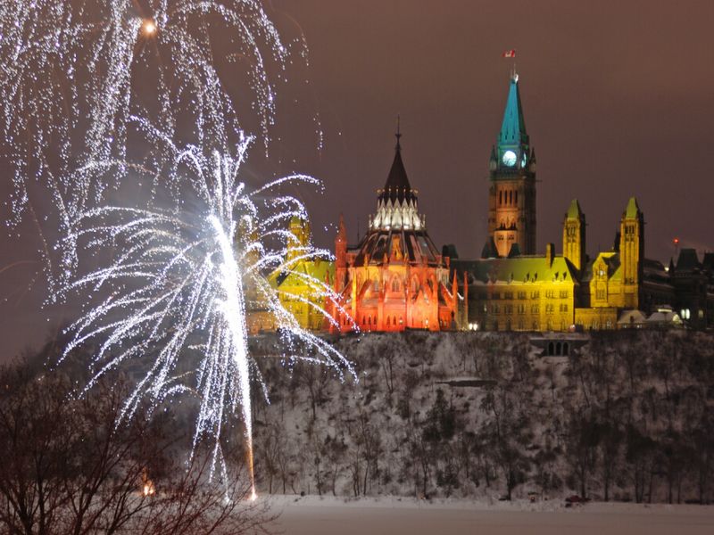 New Year's fireworks commemorating 150th Anniversary year of Ottawa