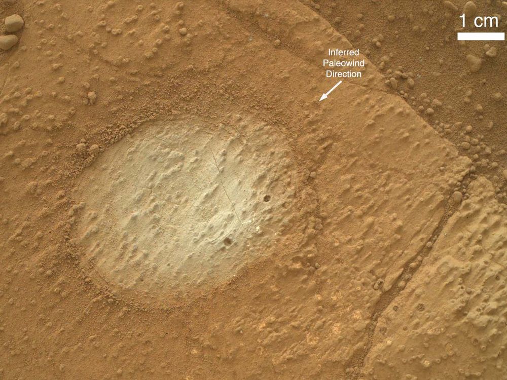 Curiosity Found Evidence of An Ancient Freshwater Lake on Mars