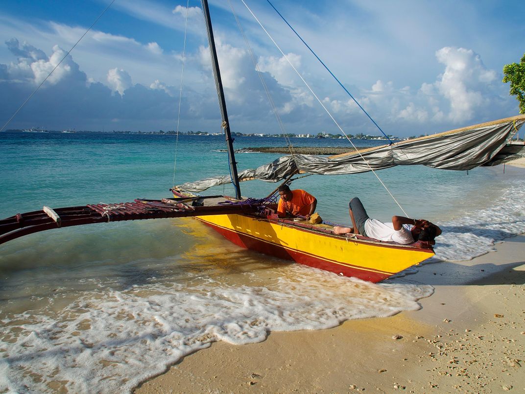 Science and Tradition Are Resurrecting the Lost Art of Wave Piloting