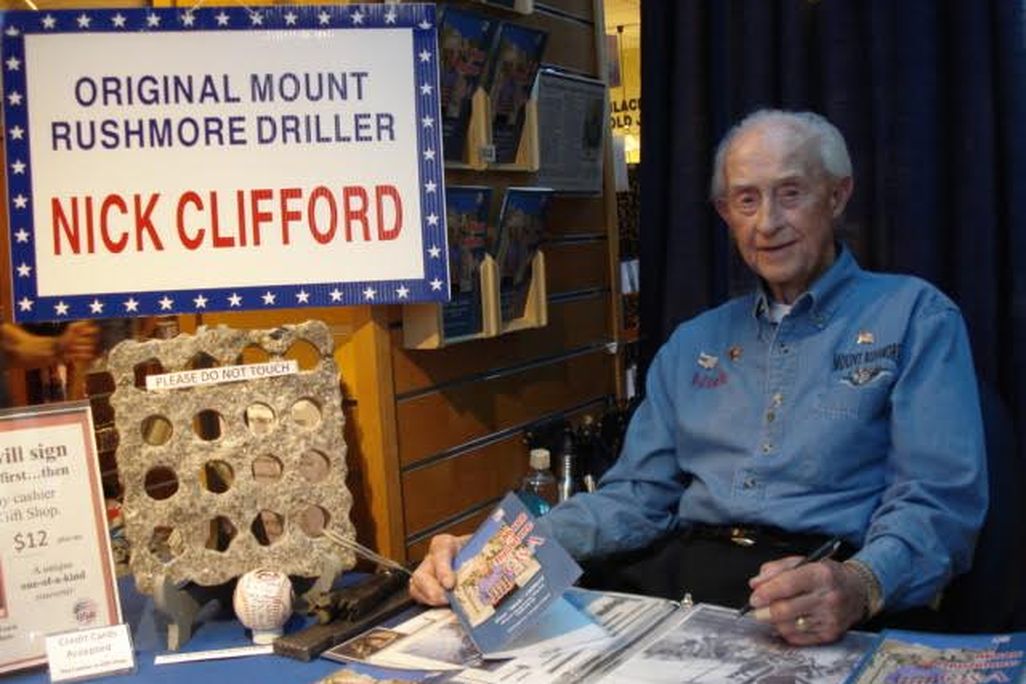 Don Clifford 