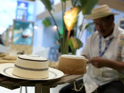 The pinta’o originated in the province of Coclé southwest of Panama City, where the hats are still made today.