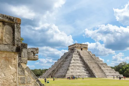 Chich&eacute;n Itz&aacute; is home to famous Maya structures such as El Castillo.