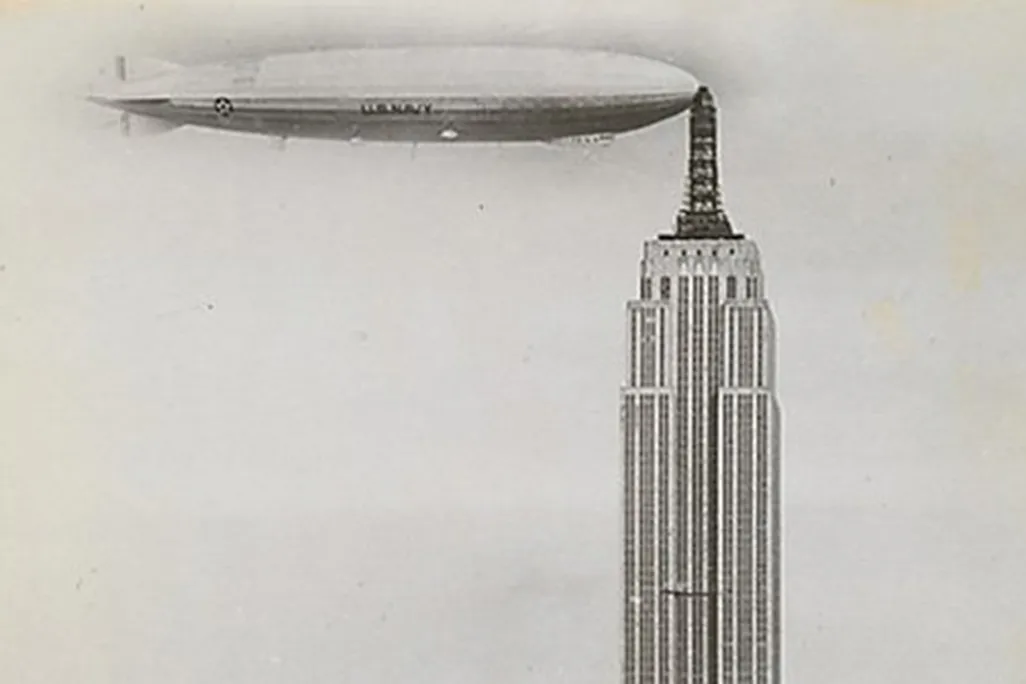 20130401080052airshipghost.jpg