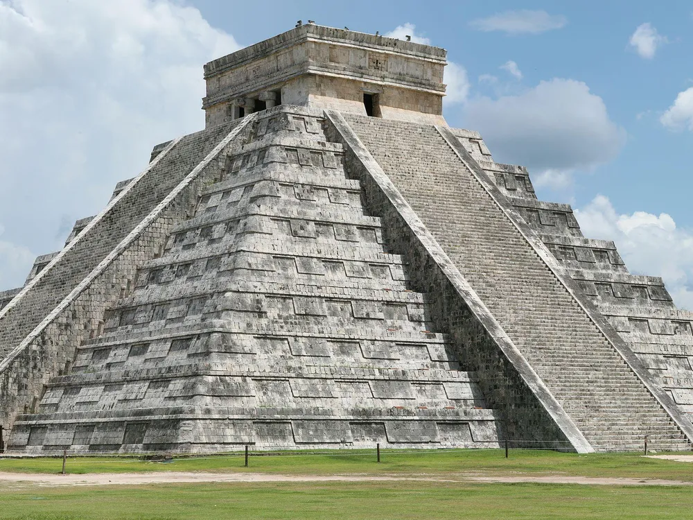 Ancient Mayan Clearcutting Still Impacts Carbon in Soil Today | Smart News|  Smithsonian Magazine