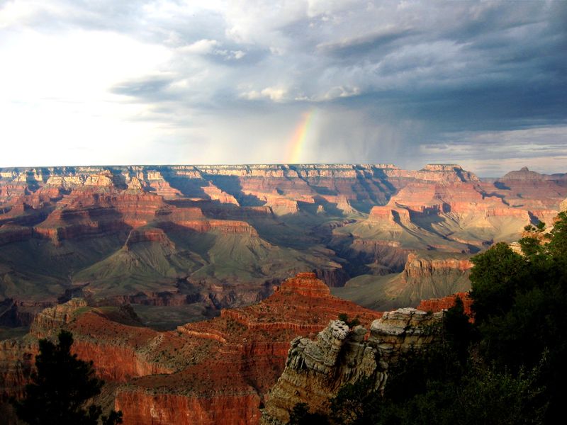 Weather at the Grand Canyon in Arizona Smithsonian Photo Contest