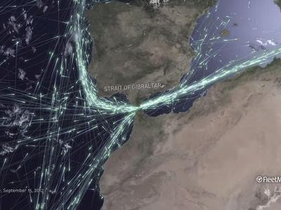 Screen shot of video "Global ship traffic seen from space - FleetMon Satellite AIS and FleetMon Explorer"