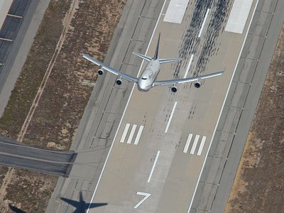 04B_SEP2015_Take-off_LIVE.jpg