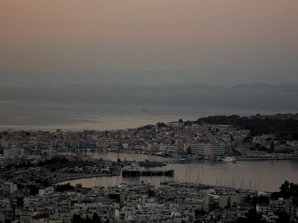 Dusk Over the Harbor thumbnail