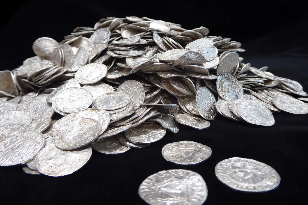 Chew Valley Hoard - heap B.jpg