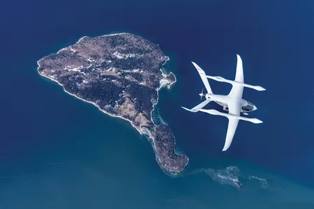 Last March, during a flight from Beta Technologies’ test facility in Plattsburgh, New York, the all-electric ALIA 250 quietly crossed over Providence Island, Lake Champlain, and the state line to land in Burlington, Vermont.