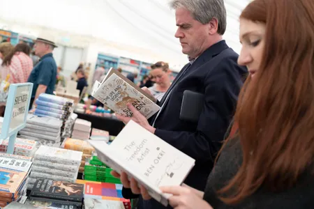 Readers diving into the 2019 Hay Festival.