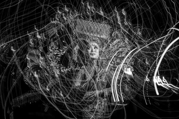 BEAUTY IN LIGHTS thumbnail