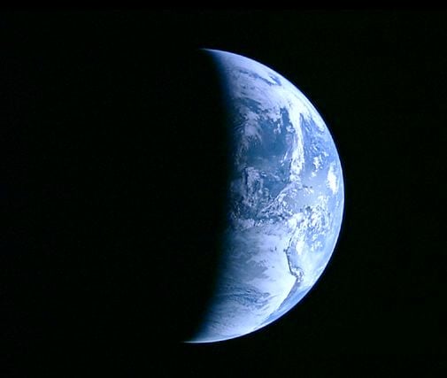 Japan's Kaguya satellite snaps a high-definition photo of Earth on its way to the moon.
