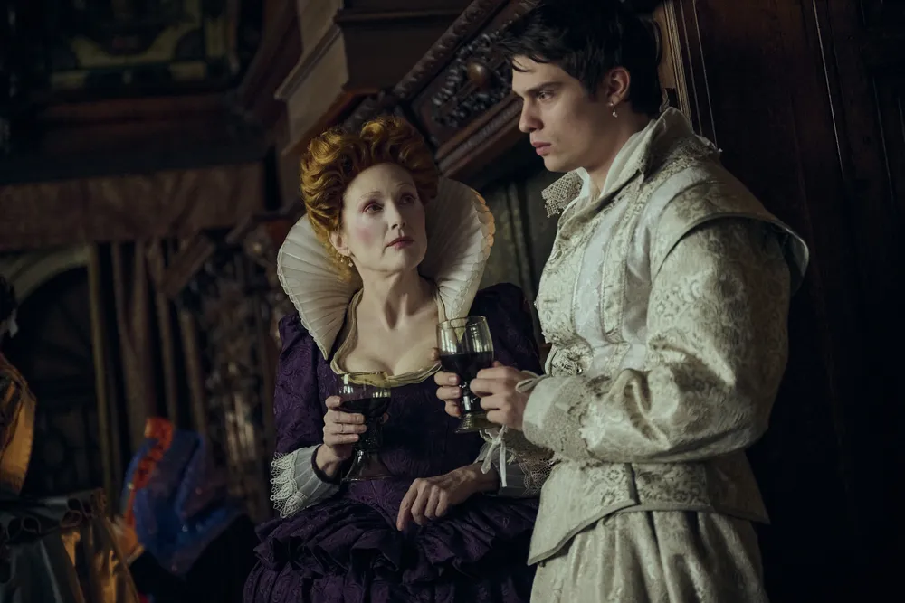 Julianne Moore as Mary Villiers and Nicholas Galitzine as her son George Villiers in "Mary & George"