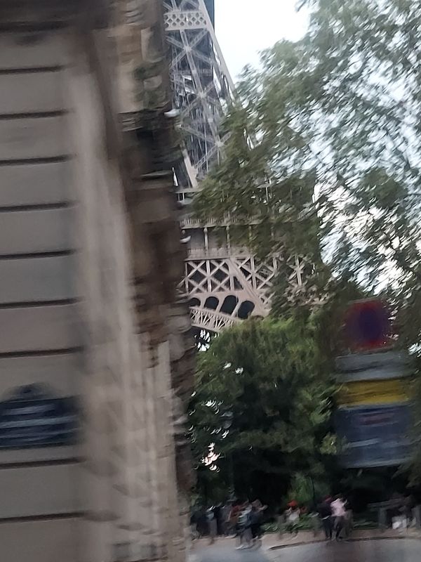 Eiffel Tower from the 42 thumbnail