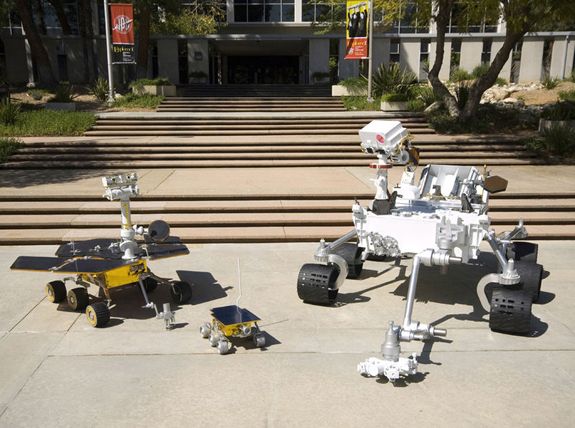 2012071709300707_17_2012_mars-rovers1.jpg