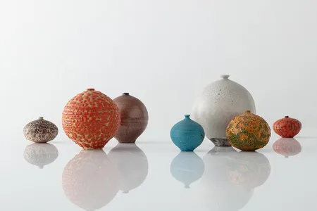 Like the original show staged at what's now the Smithsonian American Art Museum, "Objects: USA 2020," hosted by R & Company, an art gallery in New York City, aims to bring American craft to a new generation.