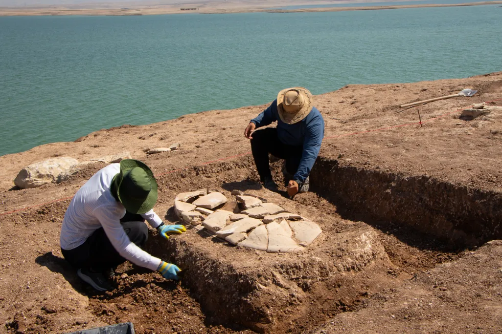Hellenistic tombs and artifacts unearthed at Mosul Dam