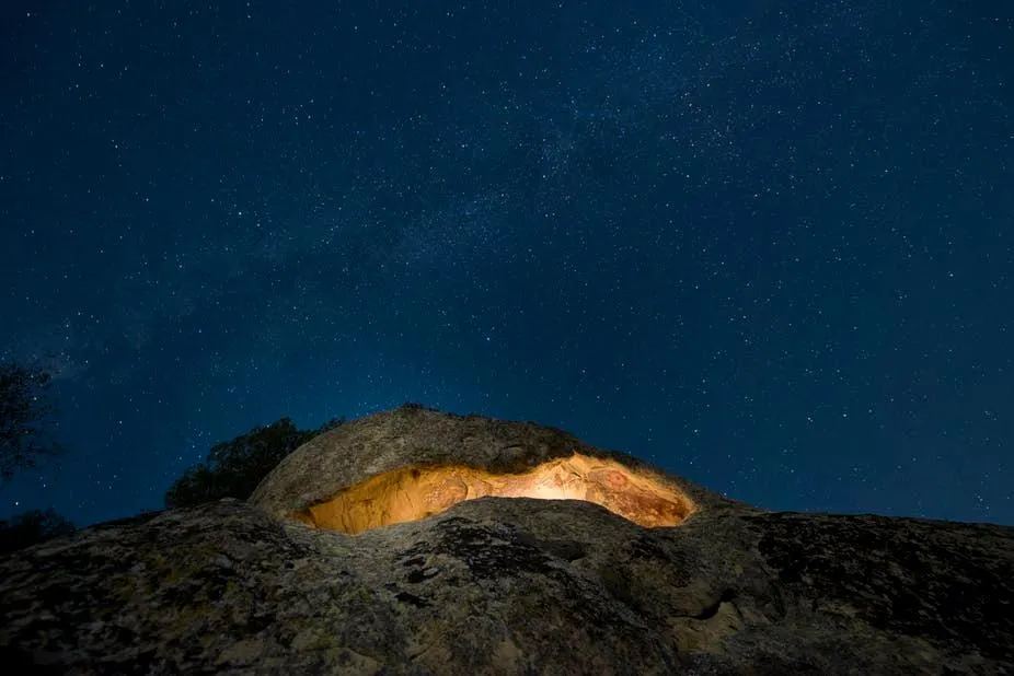 Pleito cave site