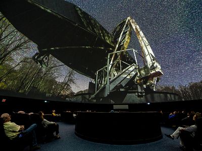 New ultra-high-definition projectors in the Einstein Planetarium give visitors an experience that rivals that of the IMAX theaters.