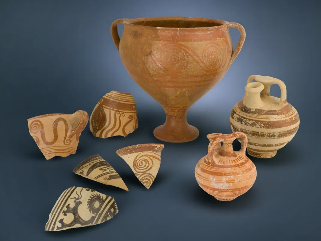 Mycenaean-type pottery vessels, Troy VI–VII, Late Bronze Age, 1700–1180 B.C.E.
