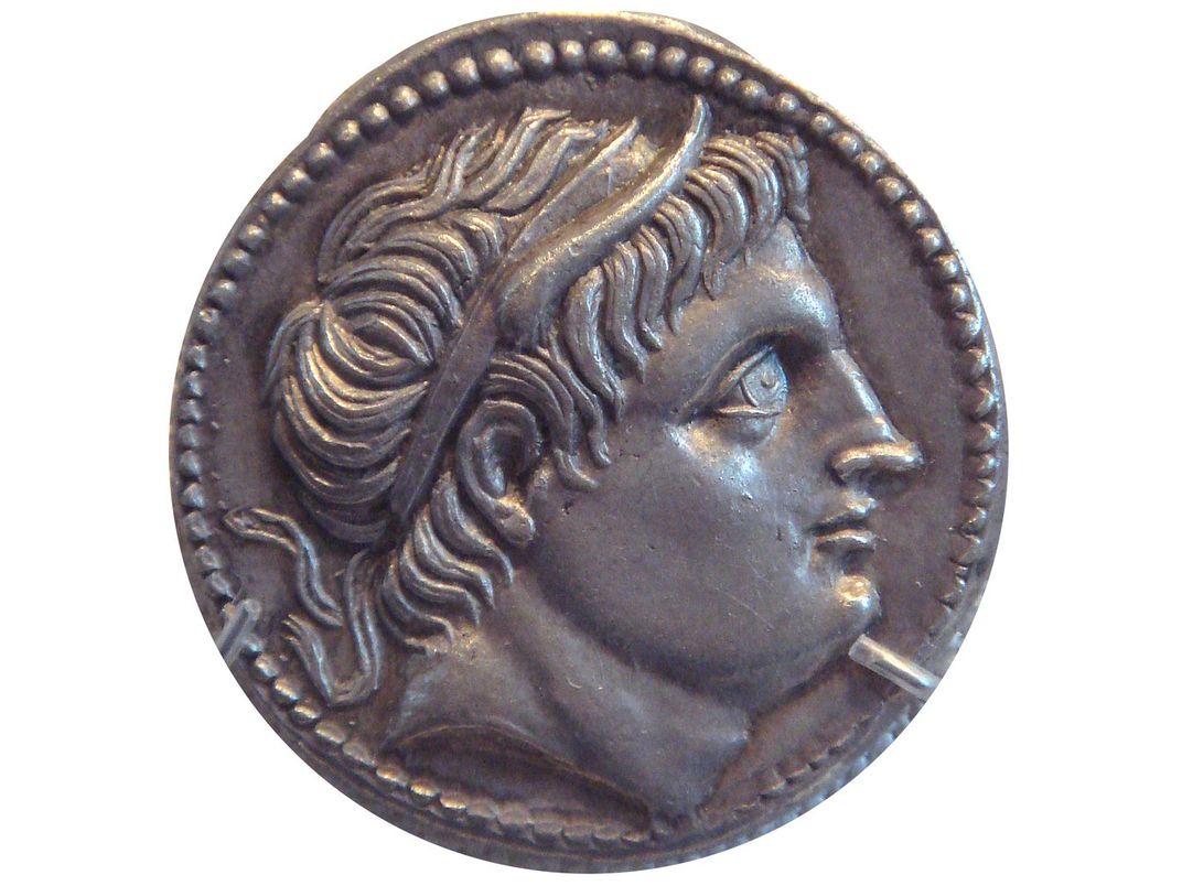 A coin featuring Demetrius' likeness